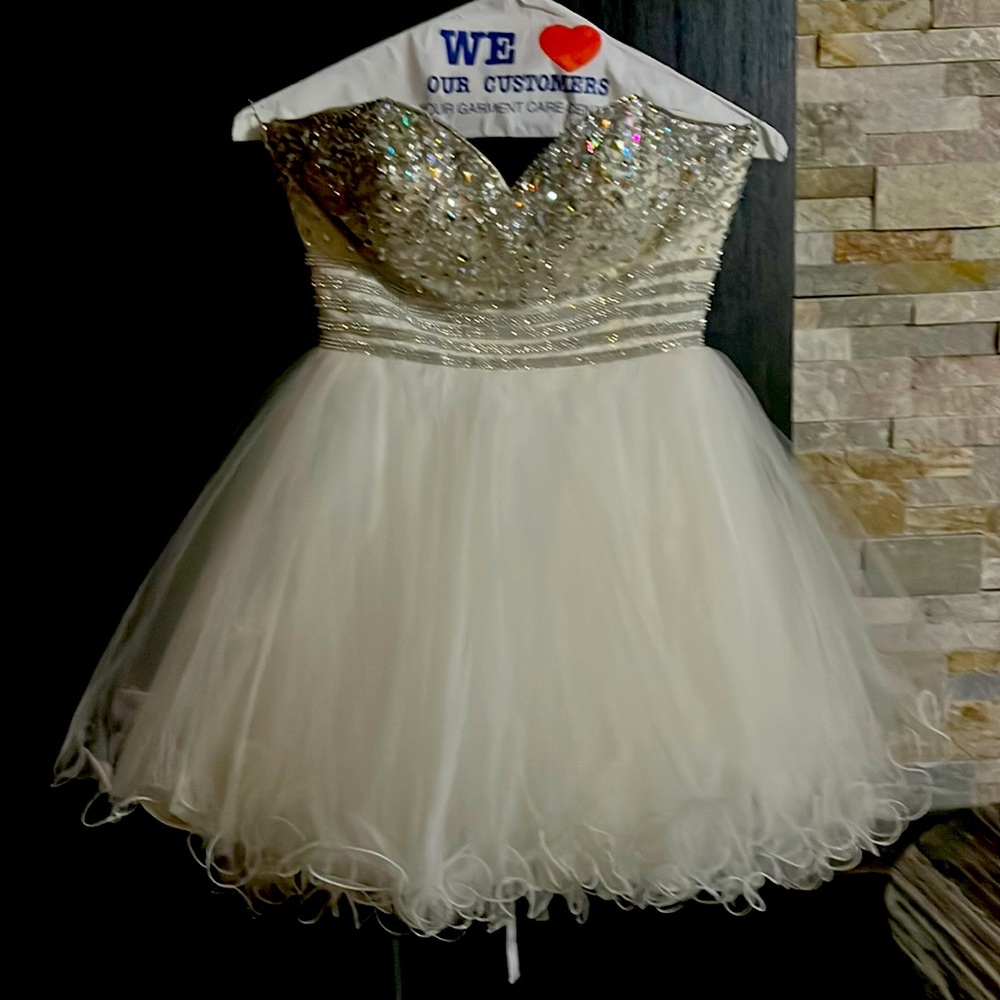 White dress/ rhinestones/ size 0